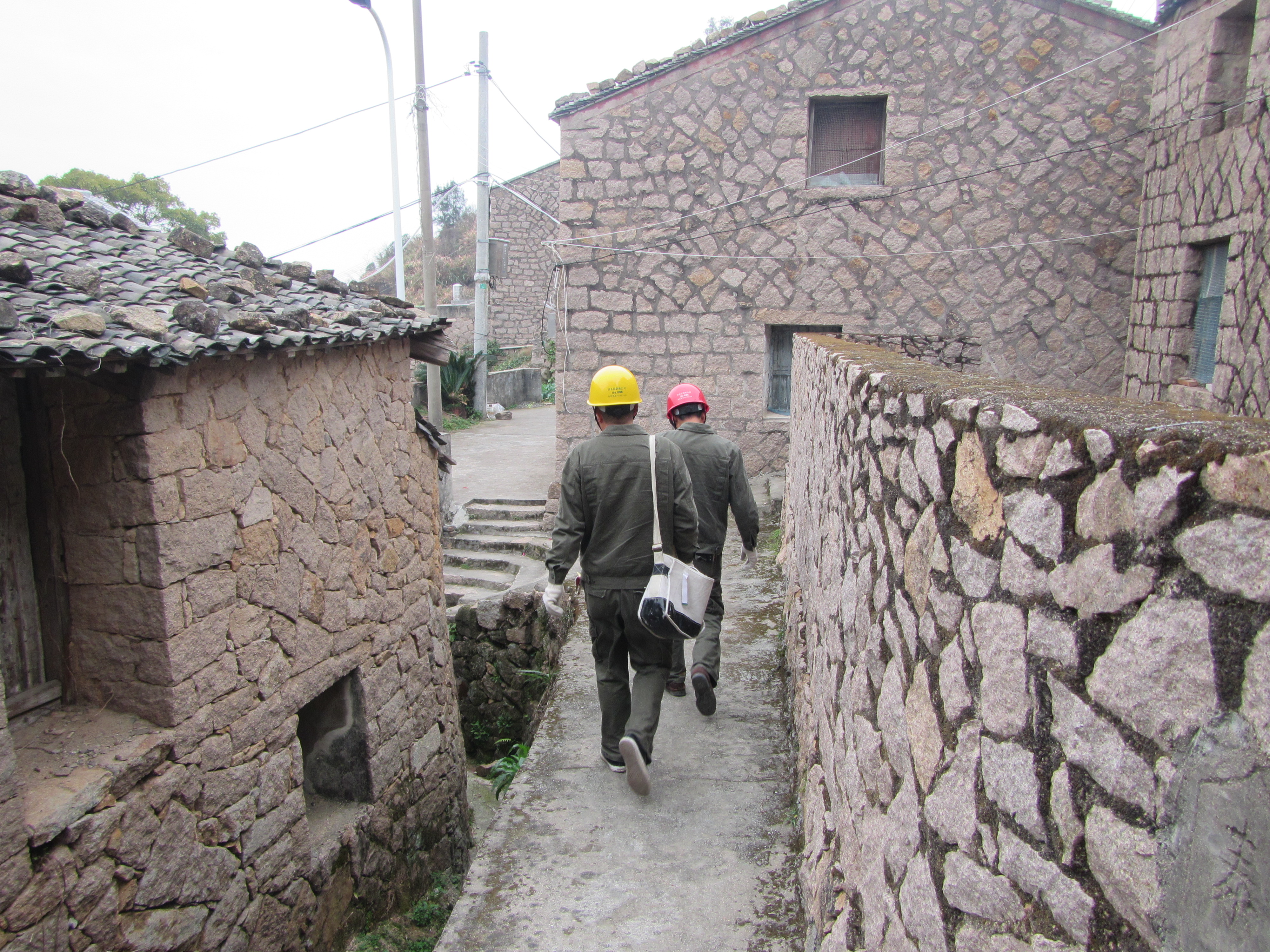 黨員服務隊丨洞頭區(qū)供電確保返鄉(xiāng)人員用電