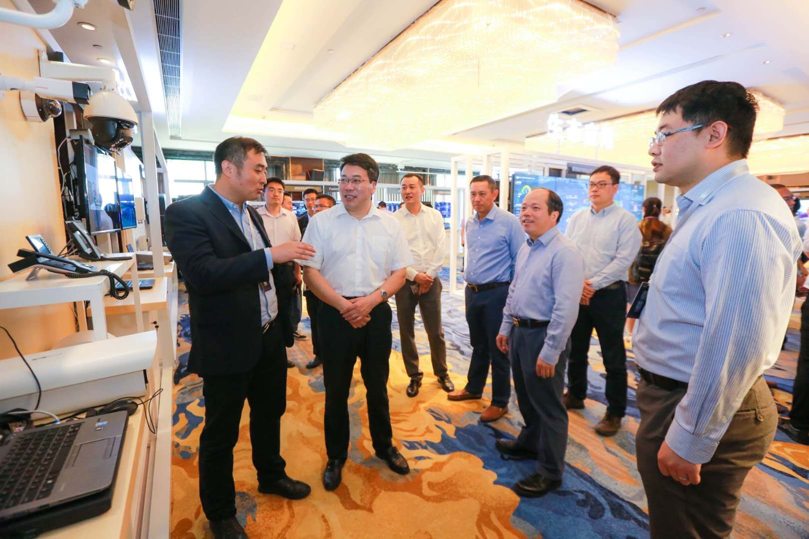 智慧城市、智慧醫(yī)療就在身邊 華為中國ICT生態(tài)之行2018帶你了解智慧鄭州
